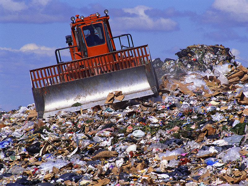 Как сократить бытовые отходы, выбрасывая меньше вещей и защищая окружающую среду