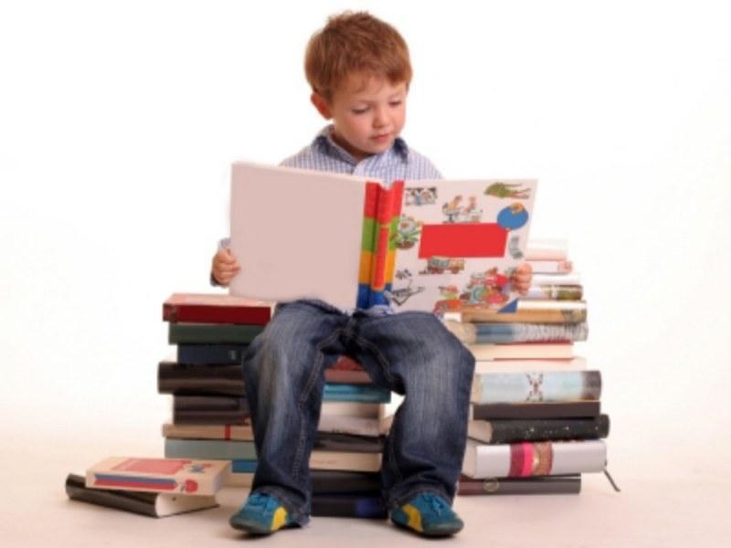 Как научить ребёнка любви к чтению