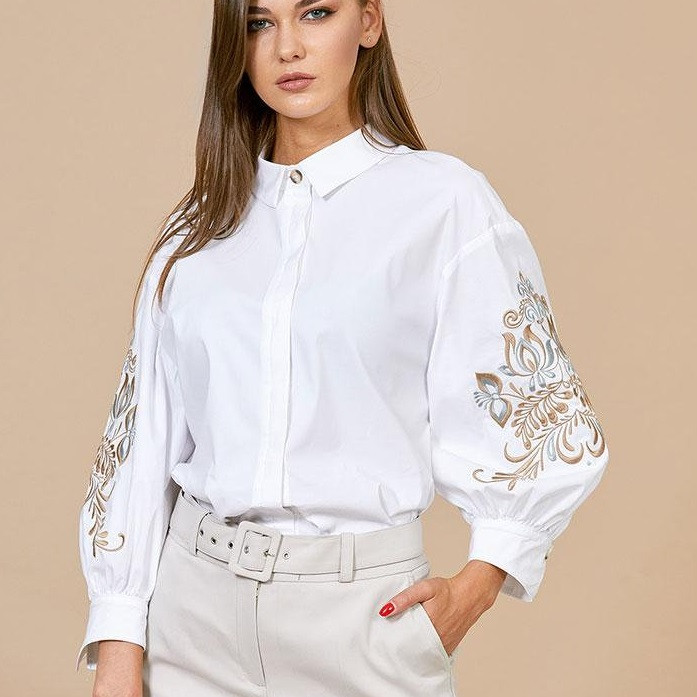 Заказать блузку. Белая блузка. Белая блузка женская. Шикарные блузки. Модные белые блузки.